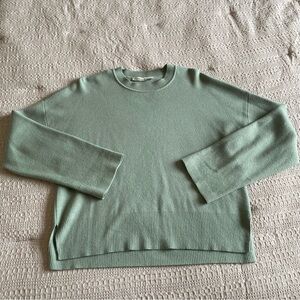 Abercrombie & Fitch Green Crew Sweater Pull Over Boxy Spring Side Split Small